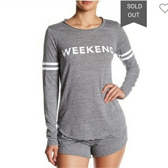 Chaser Tops - Chaser Graphic Long Sleeve Tee in Gray sz S